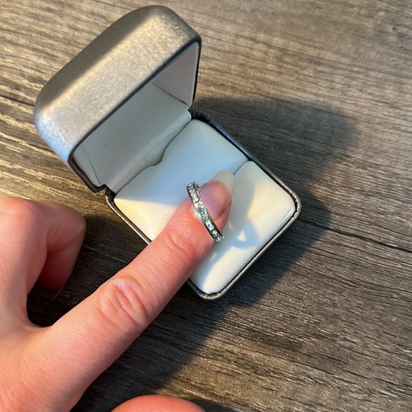 Kohls Silver ring nwt - Picture 3 of 5